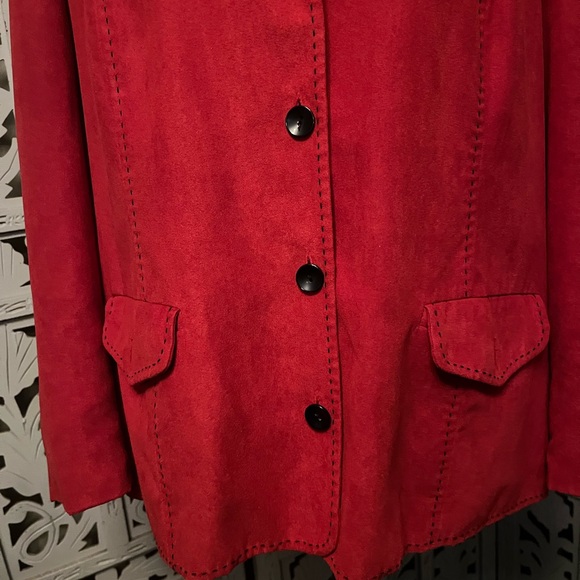 VINTAGE ALFRED DUNNER FASHIONABLE FAUX RED SUEDE BUTTON UP LONG SLEEVE JACKET - Picture 4 of 12